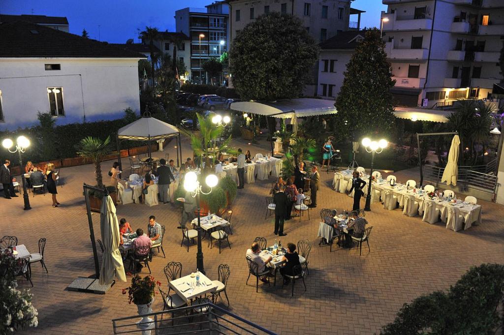 Hotel President Montecatini Terme Exteriér fotografie